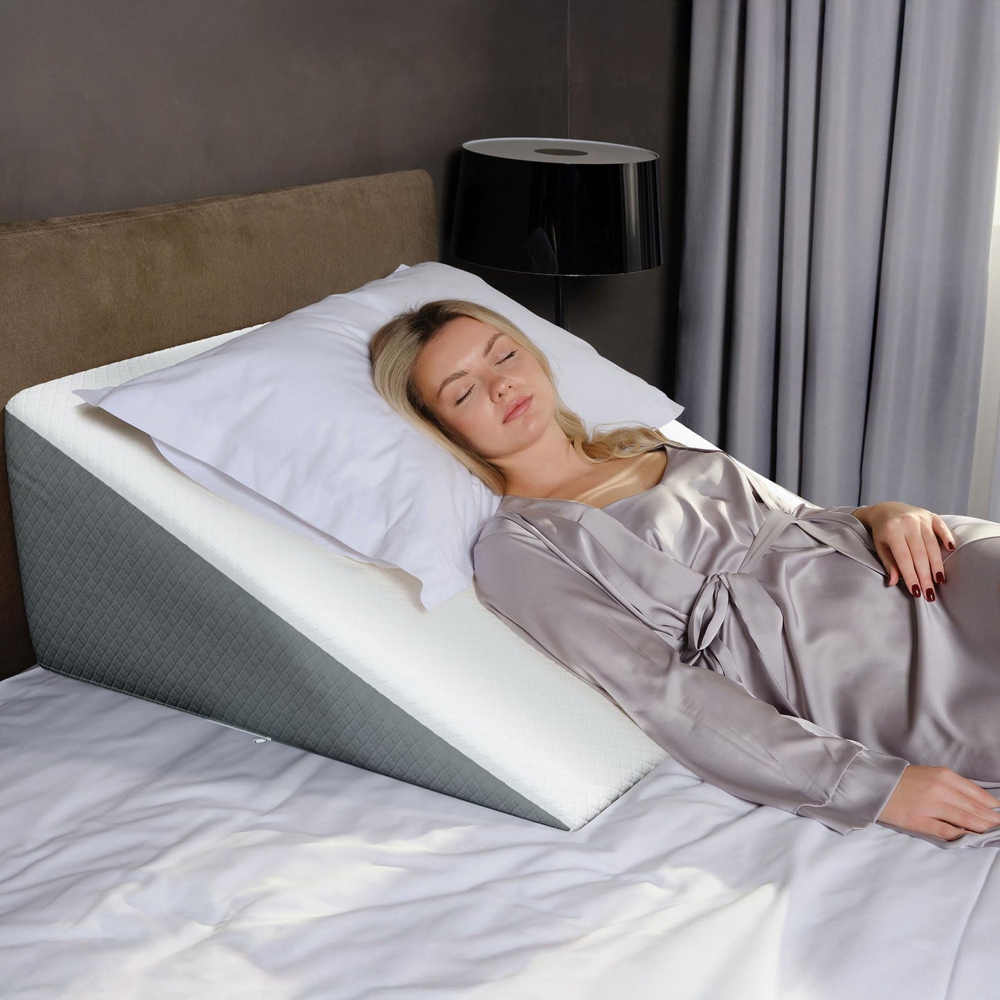 Kolbs Bed Wedge Pillow for Sleep Apnea, Acid Reflux, and Back Pain Relief, with Chic Jacquard Cover - Headboard Wedges for Sleeping (19" Wedge Reading - Grey)